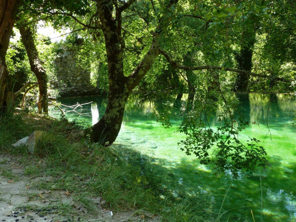 Le Rocher De Sampzon Esterno foto