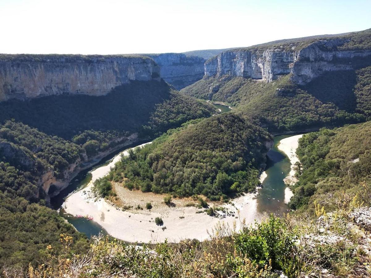 Le Rocher De Sampzon Esterno foto