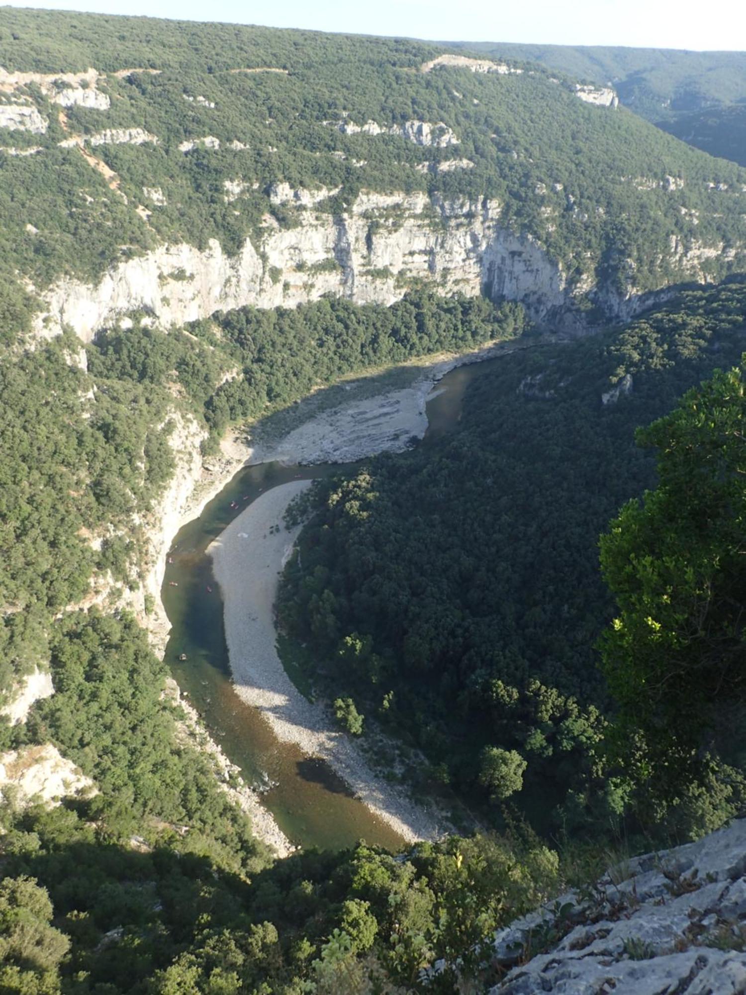 Le Rocher De Sampzon Esterno foto